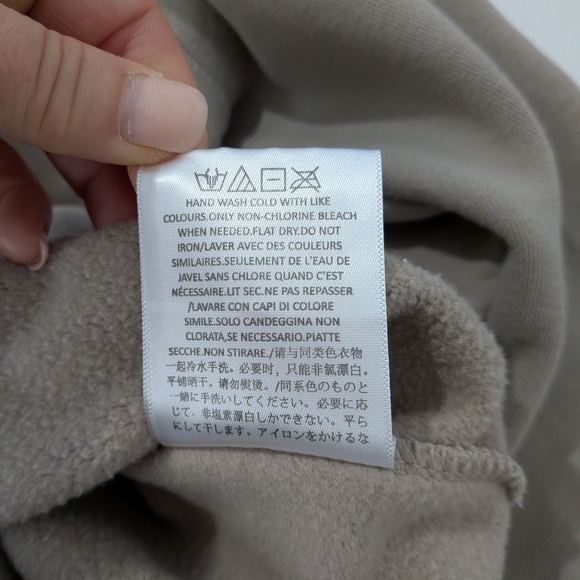 Fear of God Essentials Oversized Crewneck Sweatshirt – Taupe Beige – XS - Picture 8 of 8